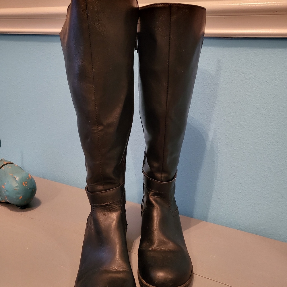 Black Riding Boots!